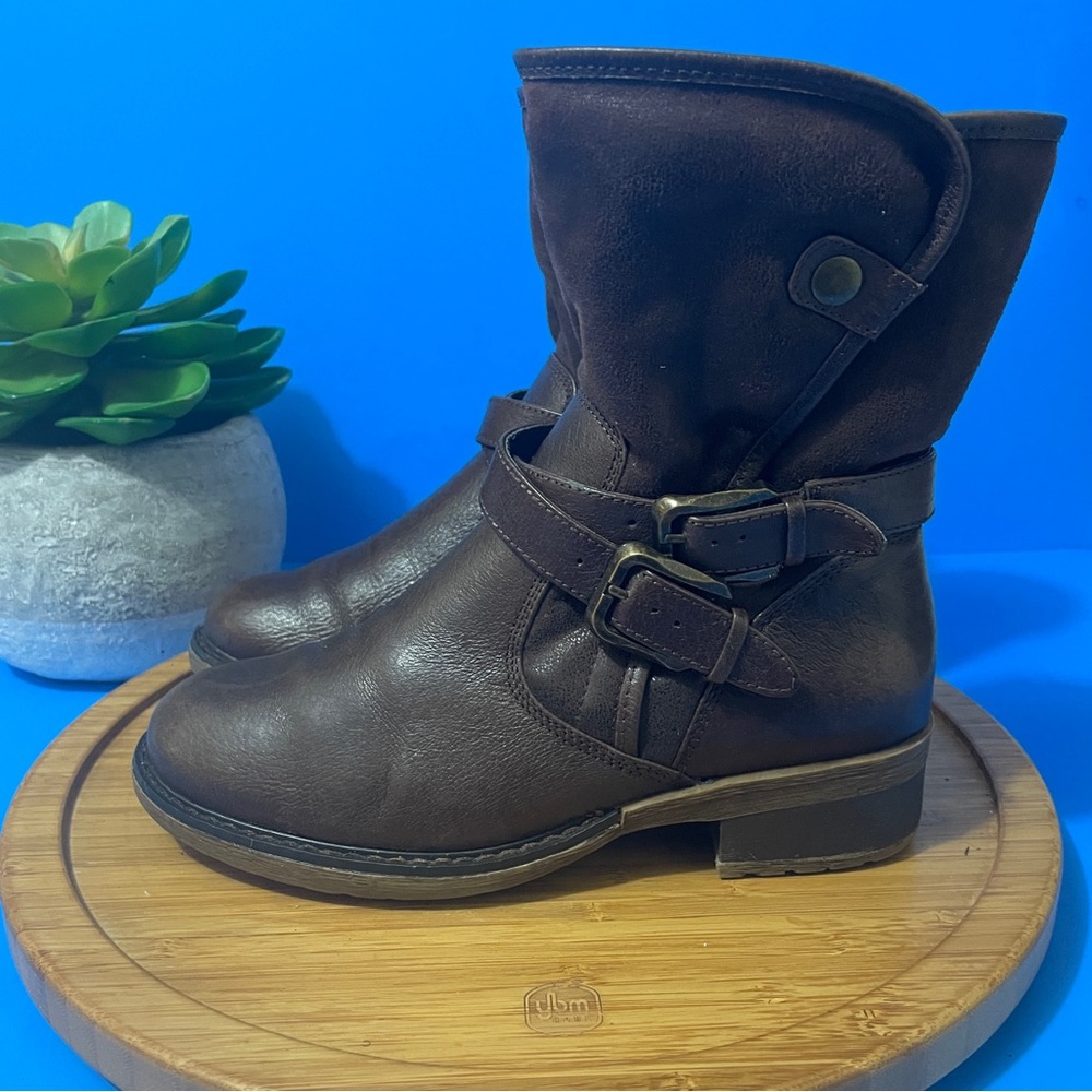 Trendsetter Harvie Leather Ankle Boots Brown Buckle Detail Moto Booties Size 6M